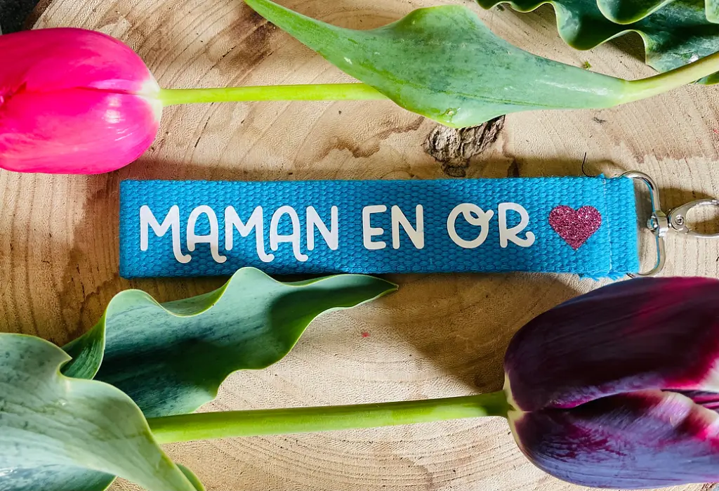 Porte-clés "Maman en Or" (Rouge, Rose pailletés)