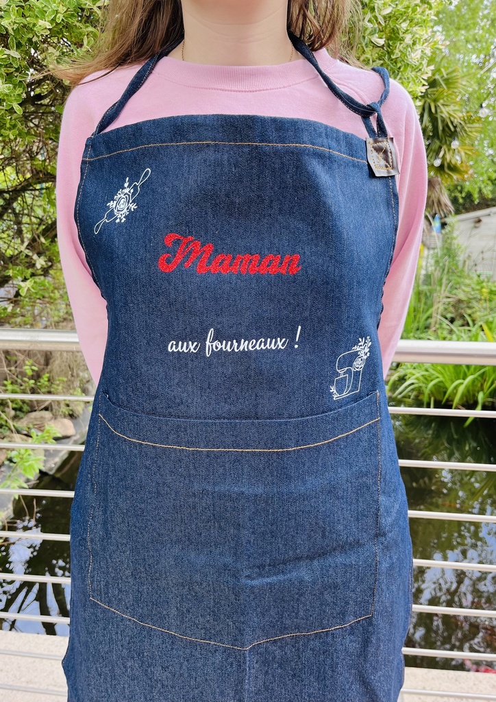 Tablier "Maman aux fourneaux"    (Rose pailletés)